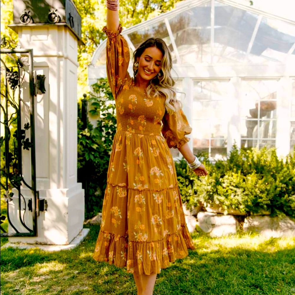 Ivy City Co Celeste Dress